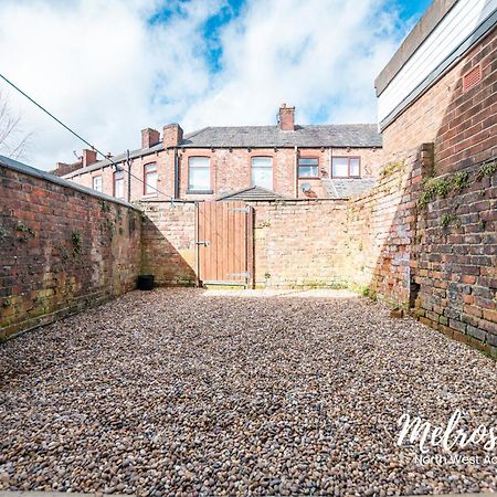 Manchester Work Stays 2Br Home With Parking & Wifi Luaran gambar