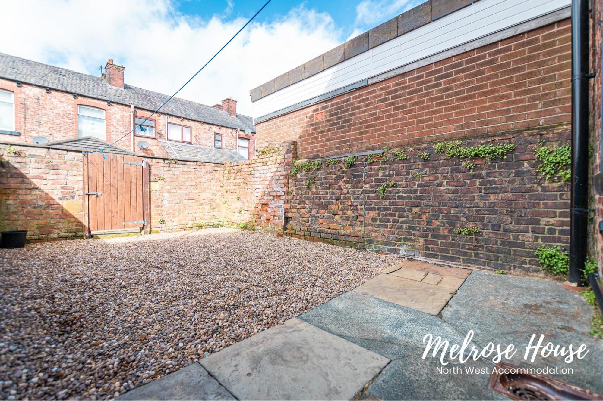Manchester Work Stays 2Br Home With Parking & Wifi Luaran gambar
