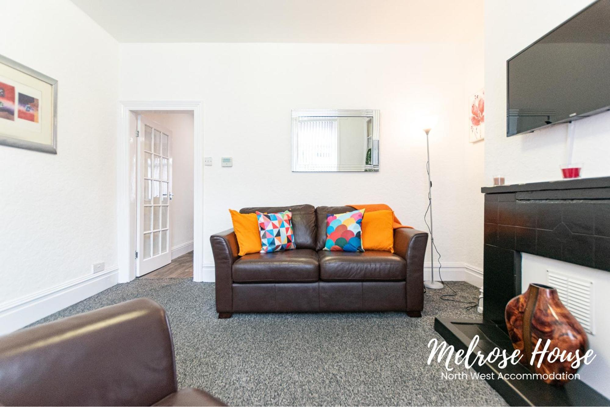 Manchester Work Stays 2Br Home With Parking & Wifi Luaran gambar
