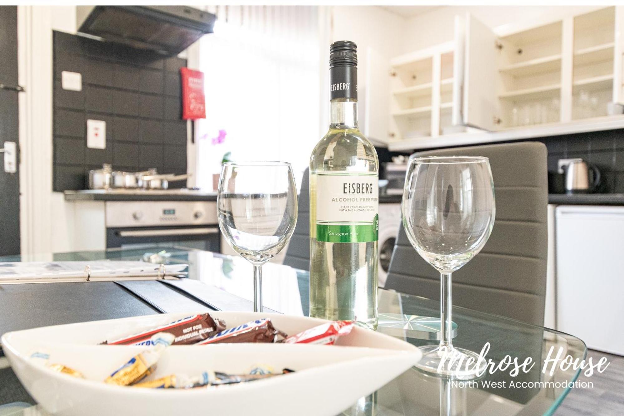 Manchester Work Stays 2Br Home With Parking & Wifi Luaran gambar