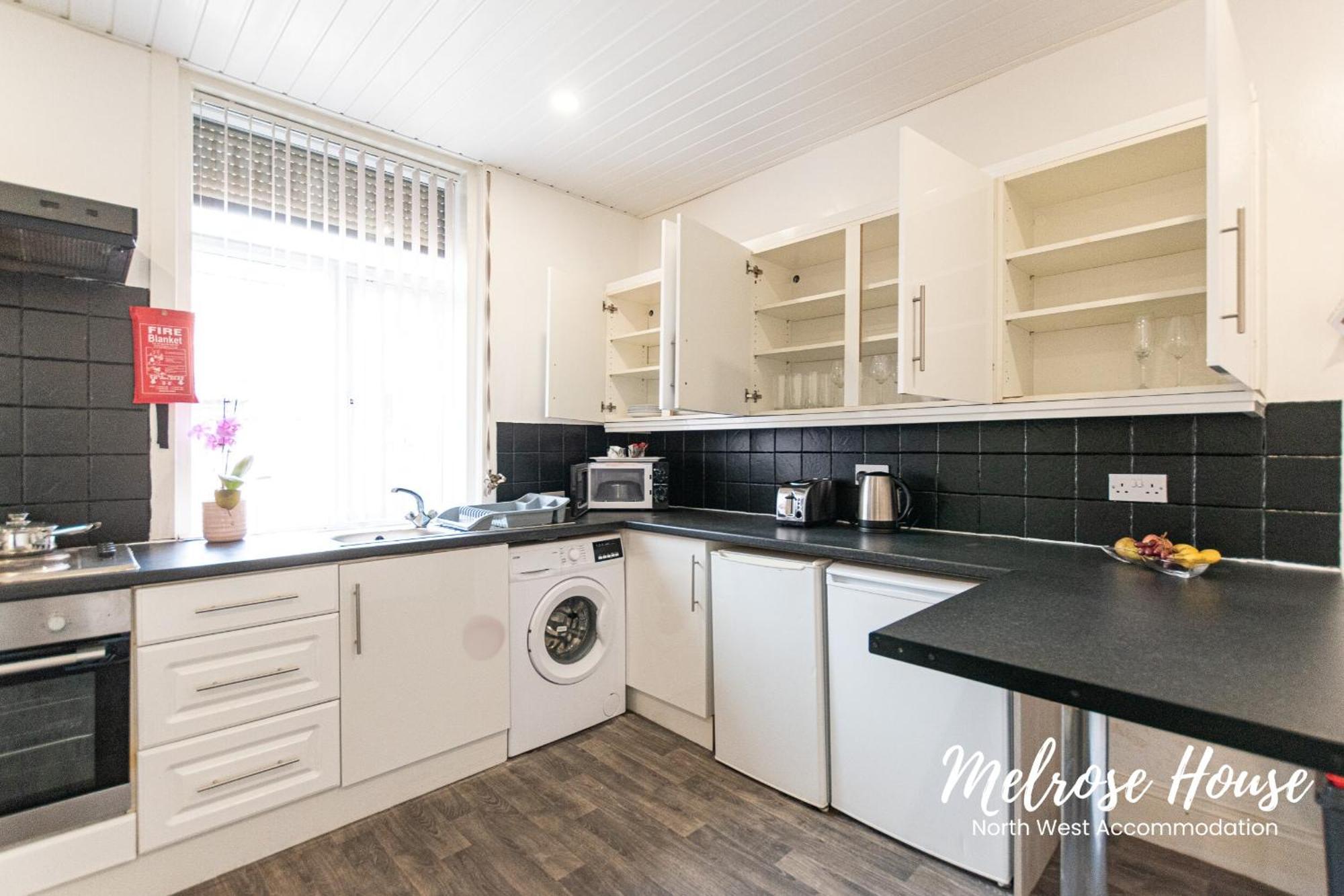 Manchester Work Stays 2Br Home With Parking & Wifi Luaran gambar