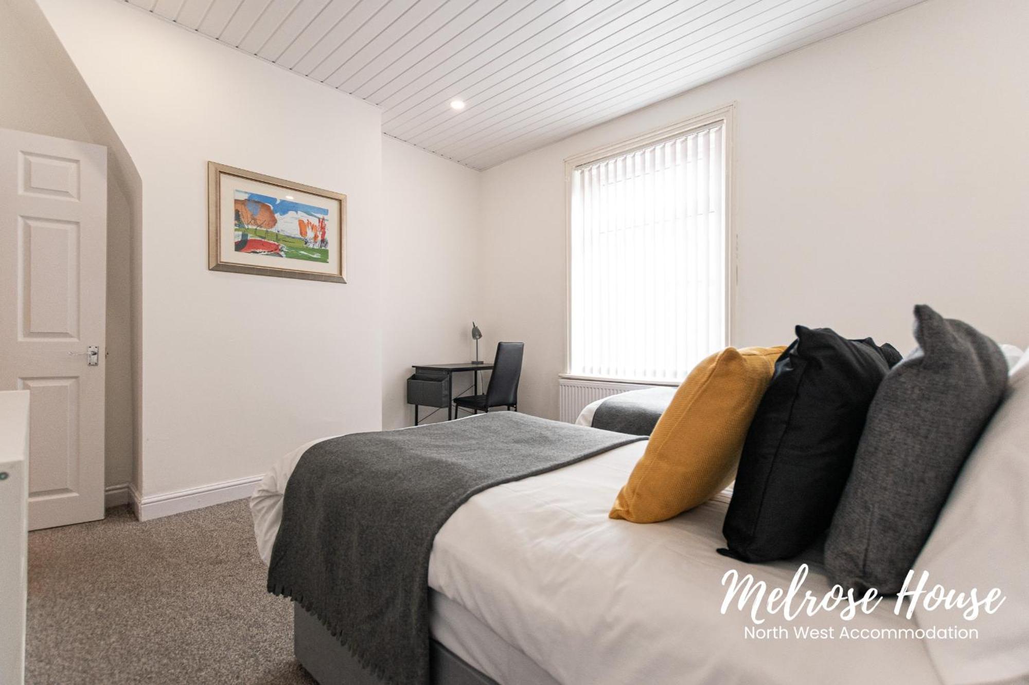 Manchester Work Stays 2Br Home With Parking & Wifi Luaran gambar