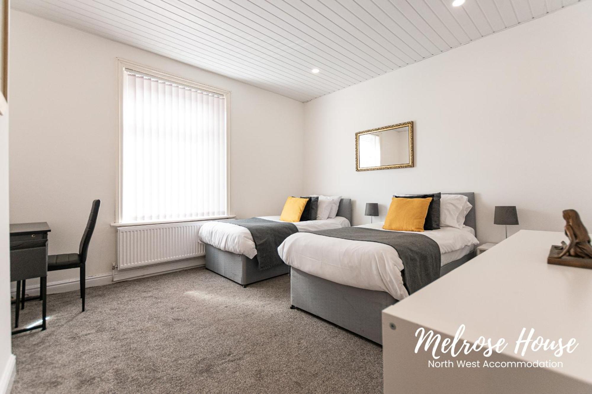 Manchester Work Stays 2Br Home With Parking & Wifi Luaran gambar