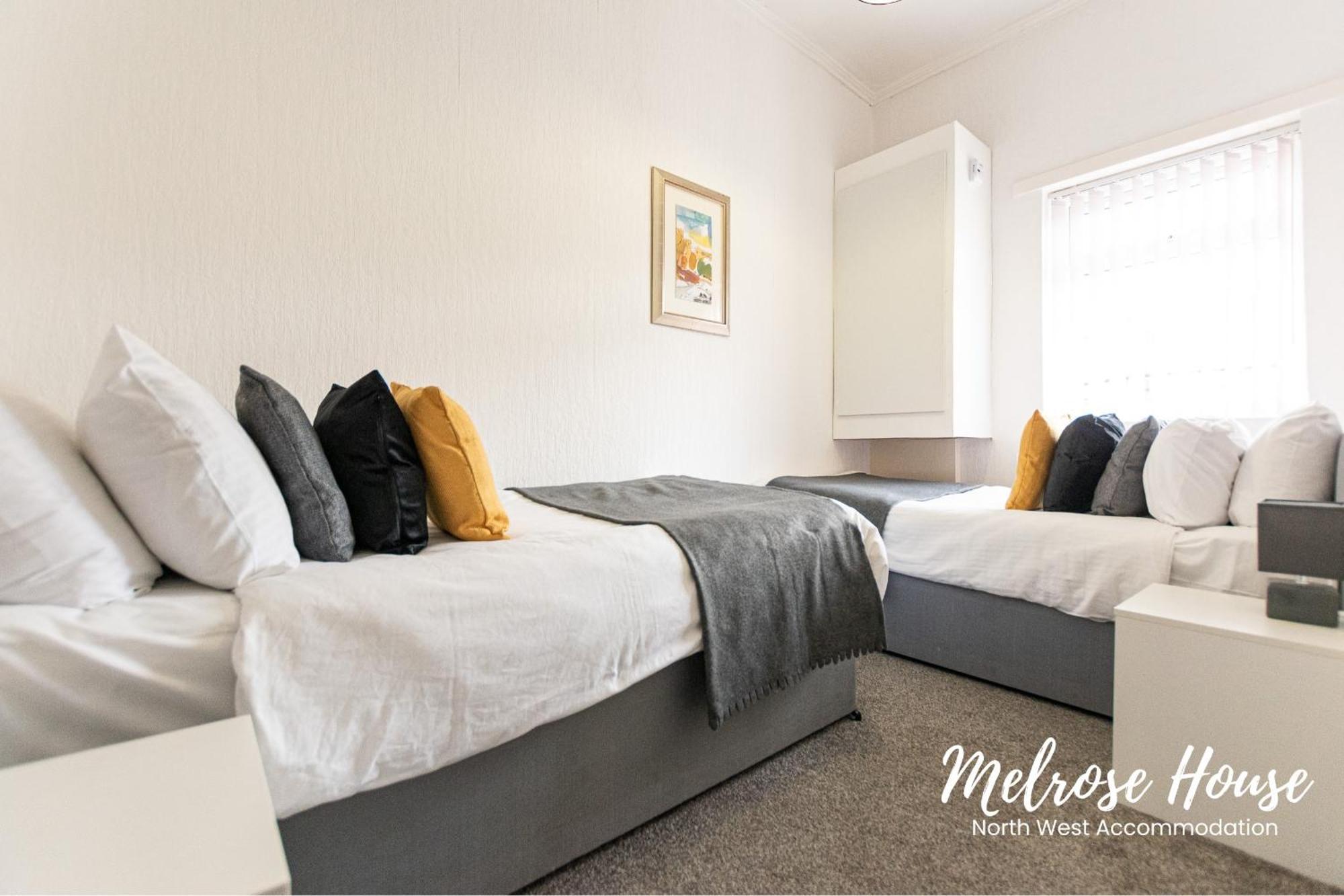 Manchester Work Stays 2Br Home With Parking & Wifi Luaran gambar